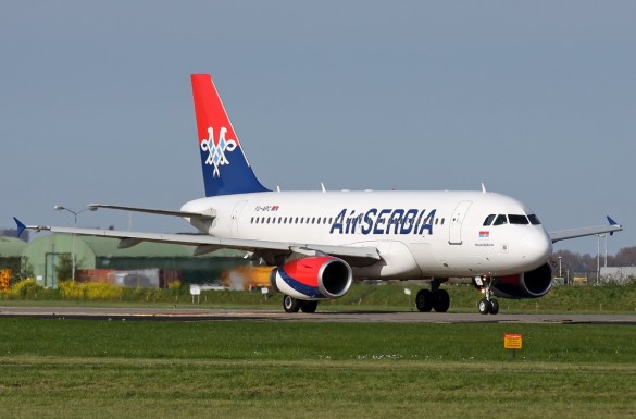 Avion avio kompanija Air Serbia